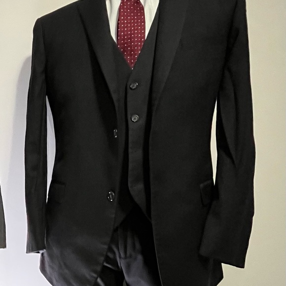 Two Button Charcoal Grey Suit by Ike BeharModern Slim Fit Design - Picture 6 of 9